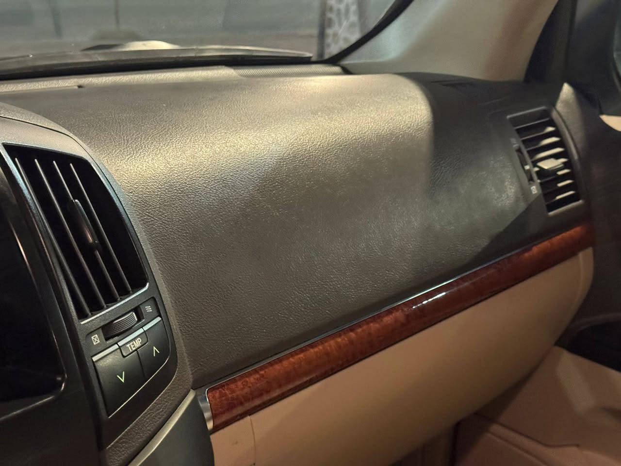 سلامه عليكم تخواني  سياره جديده مال جناي المواصفات اولا زراك زنون فور ويل جلد كراسي كهربا خزن ميموري بك لد لايت زنون شاشه كامره خلفيه عن بعد داخل بيجي كشانه هيترات تدفئه تبريد بل كشانه جلد كشانه كهرباء هيترات تدفئه تبريد بل كشانه  ٢ سياره ماخذه استلام شركه زيرو سبير مانازل بصمات ٢ من صبغ تبديل بارد محرك مامفتوح كير كمامفتوحات فول كفالة عامة ماشية ٦٦ الف تشقيل عن بعد داخل صاج ملكي انا في داخل بيجي قراض شركه العامه كلهن بعدهن بيه طفايه مري شفط مري قلاب مري شفط تايرات شركه موديل١٢  فتحة  بصمه تشغيل عن بعد اشاير بل مري ترحيبيه  دوسات   سعوديه سعر البيع ٣٥٠ شدات ونص.  *********** عنواني رمادي البعلي جاسم  بسمي محرك ٦ رقم دولي بدلته جديد
