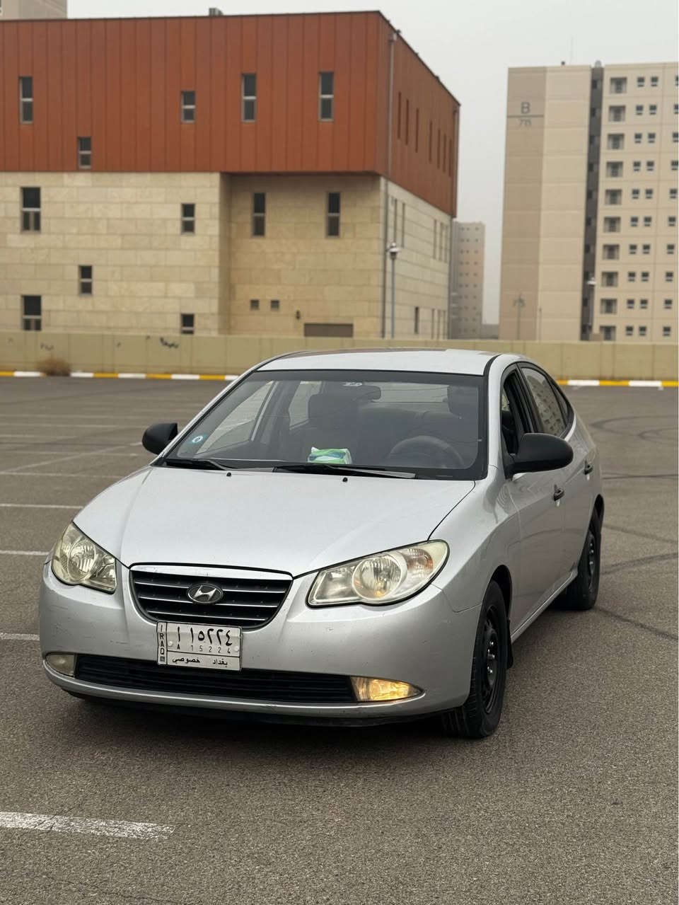 الـســلام علـــيكم 
.
. 
هونداي النترا - Hyundai Elantra 
الموديــل : 2008 خلــيجي المقدس 
السيارة دوش دكشـن عالي 
اكفلك ميكنة وكير 
السيارة خير من الله تدفئة تبريد 
حادثة 3 قطع فقط جامرلغ خلفي وباب السايق اني امبدلة لان القديم مالتها بي شخوط + جامرلغ السكن (بارد) 
.
.
التفاصيل والسعر الاتصال على الرقم التالي : 
*********** بغداد, العراق
