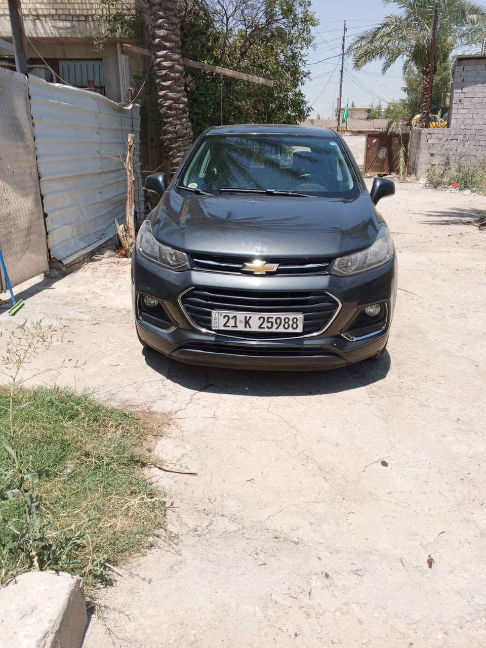 تراكس خليجي Lt2017 جاهزه كير محرك تبريد سنويه جديده تحويل ثاني يوم  سياره  بدون حادث خليجيه داخل ابيض تخم تاير جديد    شراي يتصل موجوده بغداد زعفرانيه ***********
