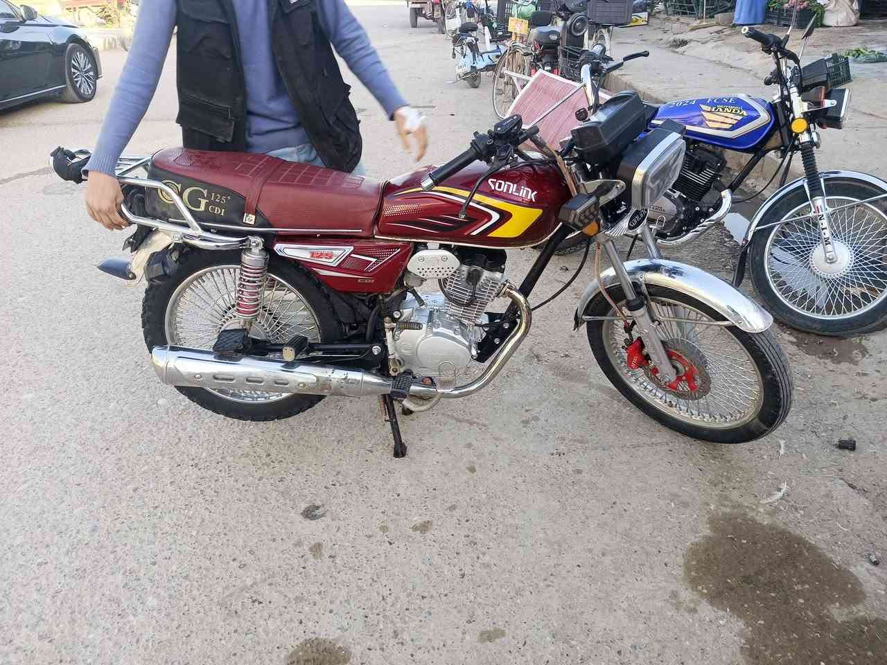 مطور البيع موديل 2025 سونك باب الول سعر 625 ماشي شي قليل مكاني جباره***********
