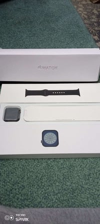 ساعة ذكية • مفحوصة • للبيع