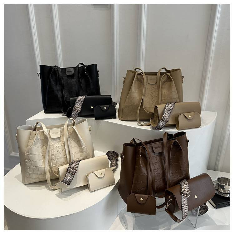 👜حقيبه كوالتي عالي تتكون من ٣ قطع 

👜 الابعاد 28*40

👜 السعر صار ٨ الاف يتوفر توصيل إلى جميع المحافظات خمسة الاف 

ً بغداد, العراق


**إذا كنت صاحب هذا الإعلان وتريد حذفه لأي سبب، رجاءا أرسل رسالة إلى الدعم الفني**