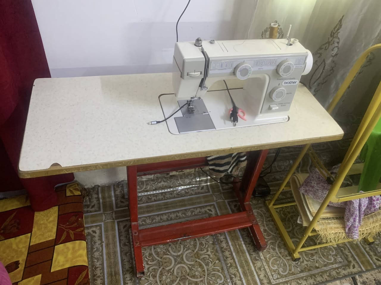 سلام عليكم
مكينه للبيع ب 100 الف هيه وميزها 
نظيفه


**إذا كنت صاحب هذا الإعلان وتريد حذفه لأي سبب، رجاءا أرسل رسالة إلى الدعم الفني**