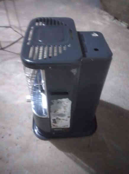 البيع السعر ٧٠الف وبي مجال المكان حي الكرامة ***********
