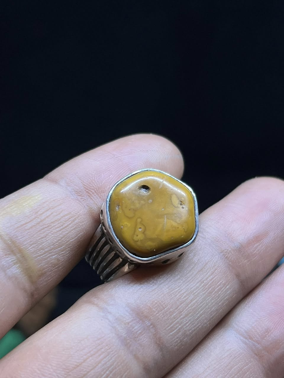 خاتم داودي  ملاكط
صياغة يدوية

الشراي***********

المكان بغداد حي اور
