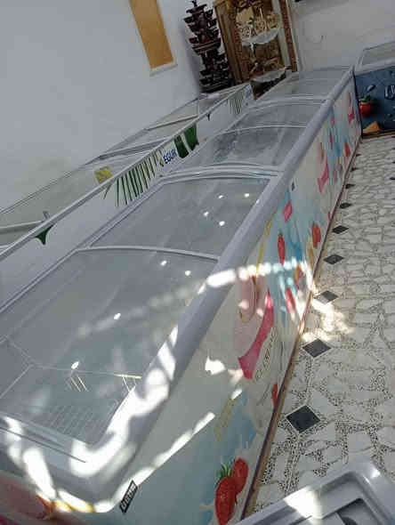 سلام عليكم عارضات بطحيه  للبيع تركي🇹🇷 الاصلي خوات عدد 6 حجم 18استعمال قليل كلش نضافه فول💯  الشراي يتصل *********** 
موجود واكو توصيل
