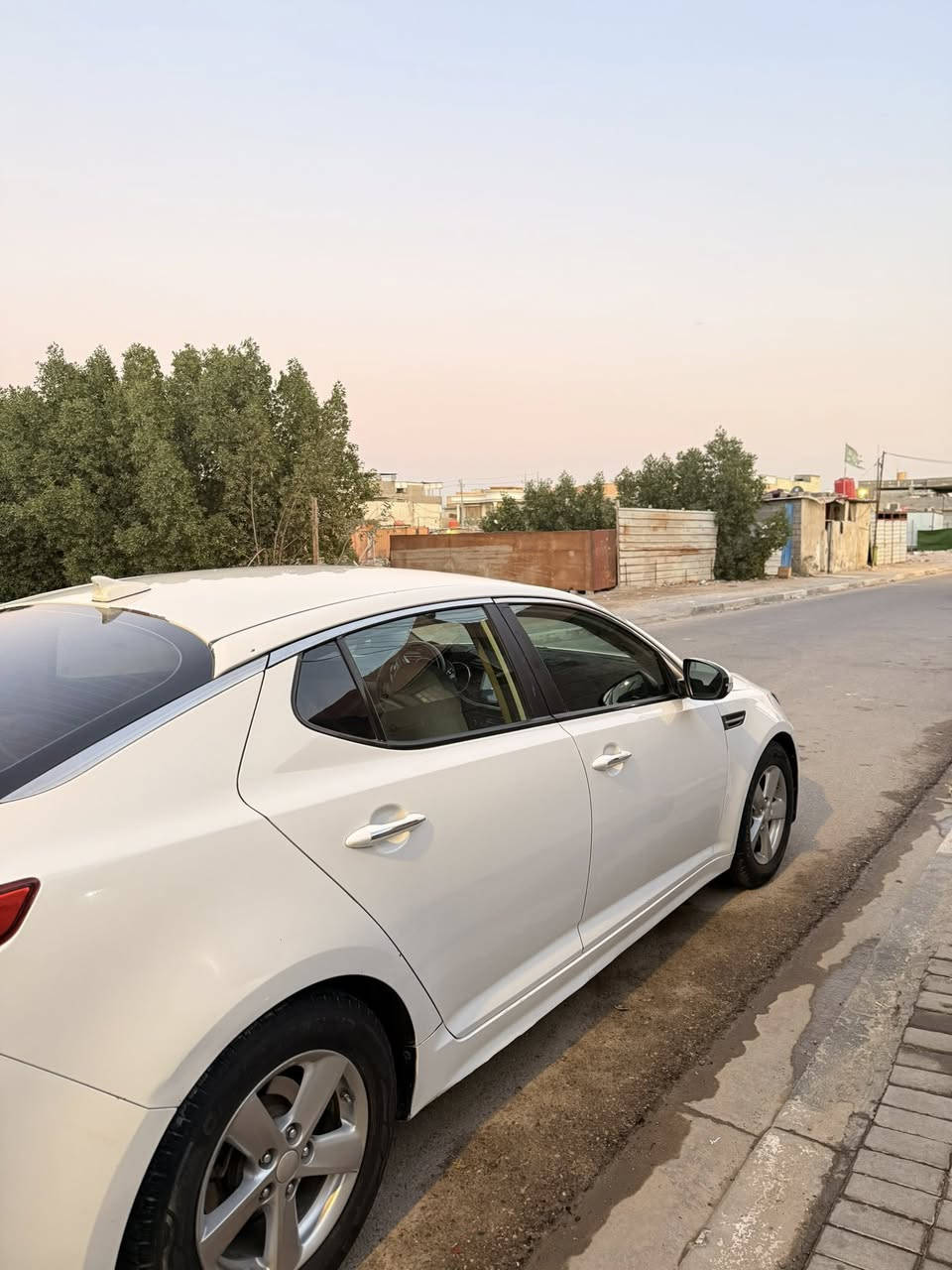 أوبتيما ١٥ رقم ذي قار بأسمي محرك ٢٤٠٠جي دي تبديل مدكر جهه السائق وباب السائق بدون ضرر داخلي ورشة صبغ بنفس الصفحه لتوحيد اللون بيه مكانات تكشير واضح بالصور السعر ١١٠ بيها مجال بسيط العنوان البصره تليفون ***********
