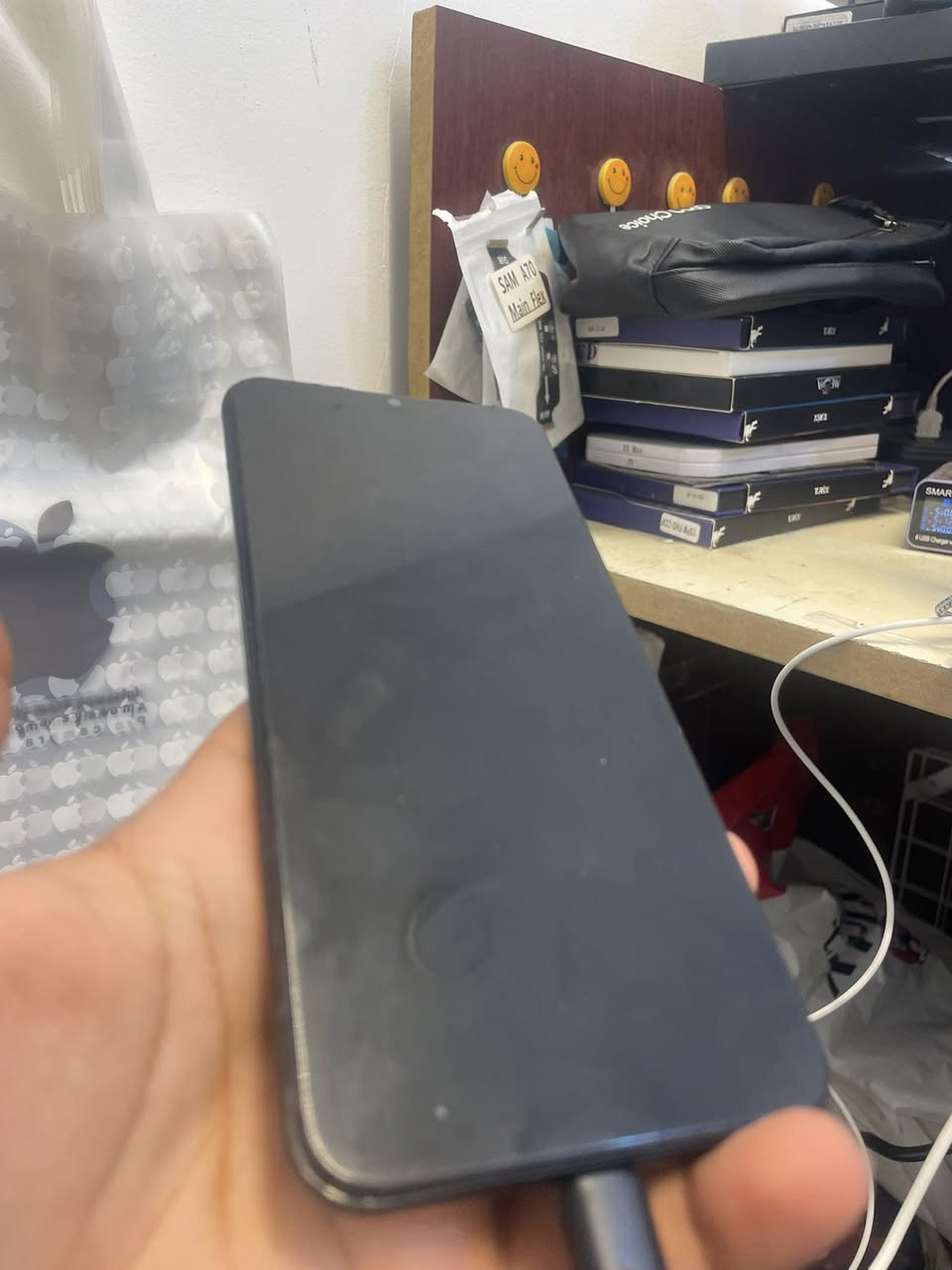 للبيع سعر ٥٠ 
***********
