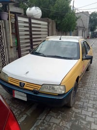 بيجو روه   كير ومكينه شرط غرفته حلوه مرتبه سياره صولي مصفره غرامه هيه ...