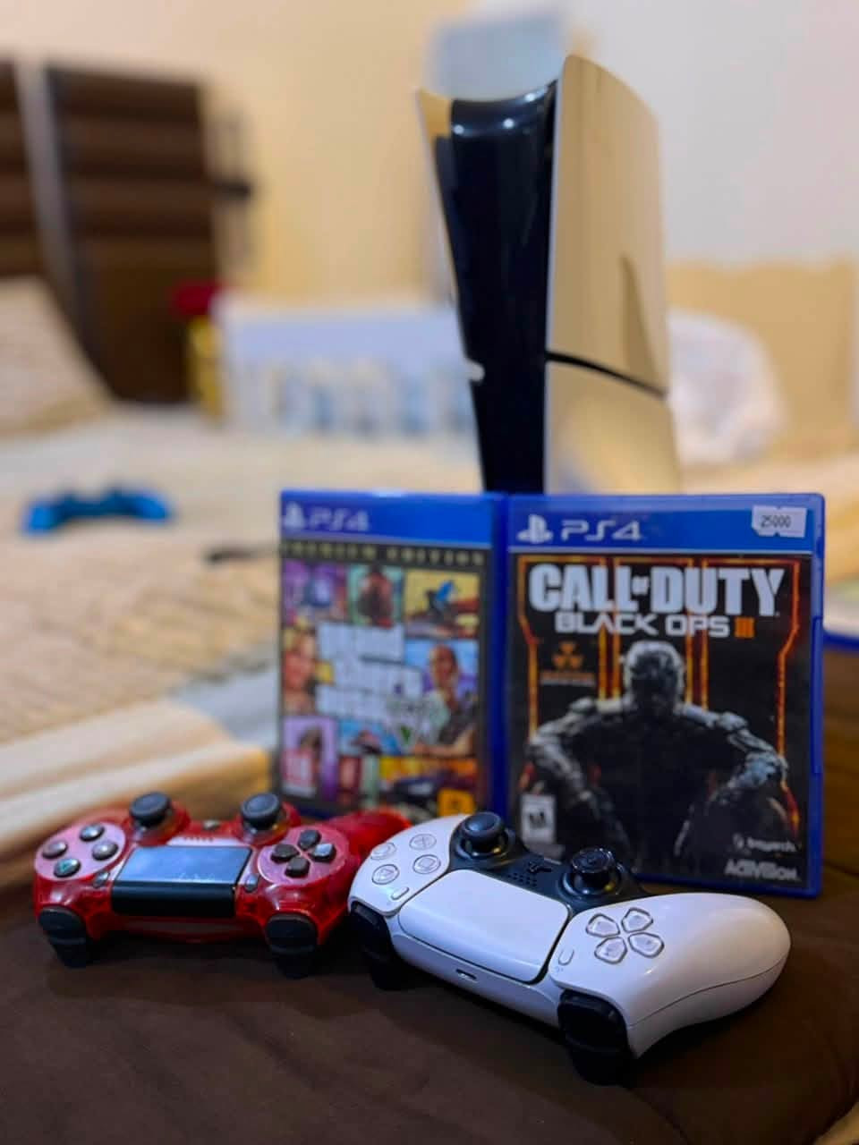 السلام عليكم بلي 5 سلم جديد كامل ملحقات وياه تلث العاب وجوسكين 
GTY 5 

    Call of Duty: Black Ops Cold War 

    Call of Duty: Black Ops III  
اخر تحديث 
إصدار جديد 
واحد تيرا 
لامع 
المكان بغداد 
رقم ***********

