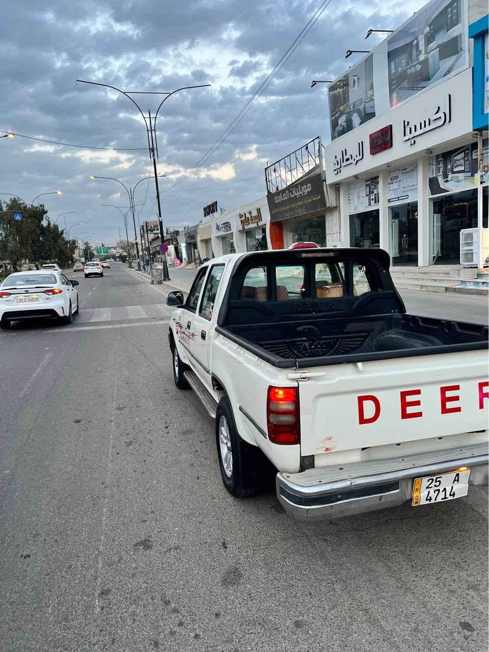 دير 2009 مشروع وطني دولي لل31 
بدون صبغ ولا ضربه ولا خياس بشرط 1/1 دفتر بنزین موجود
كيرو محرك اكسل بشرط كهربائيات كوله شغاله 
مكان كركوك رحيم اوا سعر 78 بيهه مجال شويه 
***********
***********
***********
*********** كركوك, العراق
