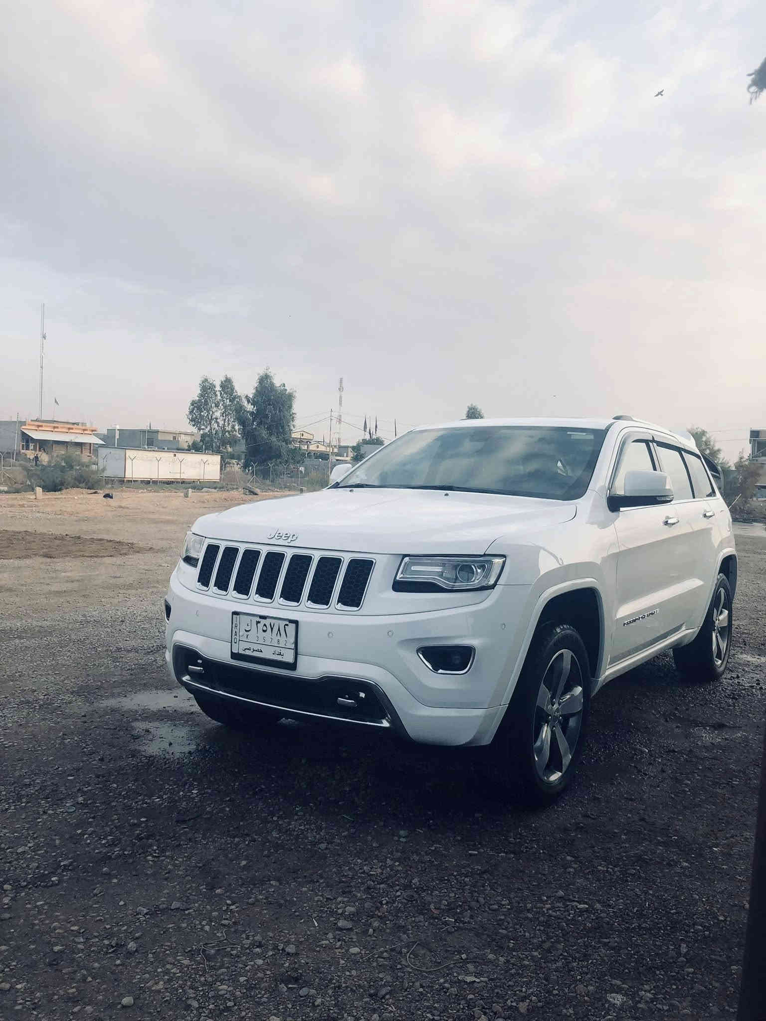 جيب اوفرلاند مكفولة  2014
 خليجي وكاله العرصات 2014 4x4 فول موصفات 1/1 

حجم المحرك : 6سلندر 3600  
*ماشيه 140 .كم  شرط الفحص 

ماوس وضعيات قياده الفور ويل 
جكات 3وضعيات
* بانوراما
*غرفه السياره عسلي جلد 
*اناره ترحيب 
بصمه دخول ذكي
*صندوق كهربائي 
*شاشه كبيرة 8.4
*كشنات الاماميه كهربائي 
*خزن وضع المقاعد والستيرن 
*ويل حجم  18
هوك امامي خلفي
*شفتات ستيرن 
* كاميرا خلفية 
* حساسات خلفية وامامية 
*دبل كزوز 
* مرايا متحركه عند الرجوع للخلف  
*تعتيم مريا 
*ستيرن كهربائي متحرك  
داخل عسلي 
* كشنات تدفئة امامي وخلفي 
* كشنات امامي تبريد 
* ستيرن تدفئة   
* لد امامي لايت زنون
*زراك لايت
* سستم صوت ٩ سماعات دمام خلفي 
* اشارات مرايا 
*كير طيارة 8 نمر 
* تحكمات ستيرن فول
* تدفئة مرايا جانبيه 
رقم بغداد مشروع وطني 
السياره جديده 
تخم تاير 
صدر جديد 

بيع فقط اعتذر عن المروس

السعر 258 وبيها مجال بسيط

مكان السياره بغداد الجديدة 

***********
