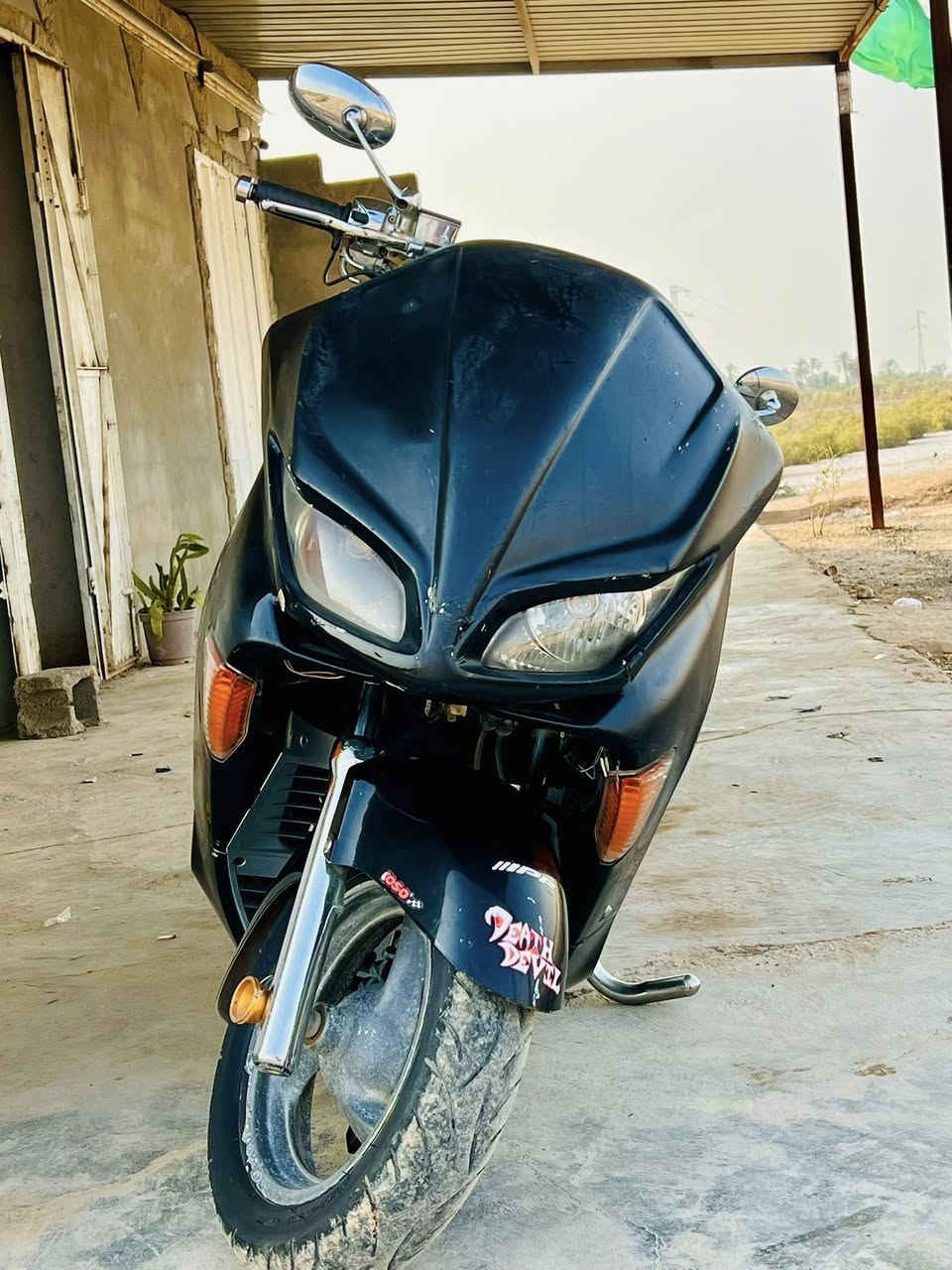 السلام عليكم فورزه صفر 8 (بدون اوراق) السعر 700وبيه مجال  واسط الزبيديه استفسار اكثر***********
