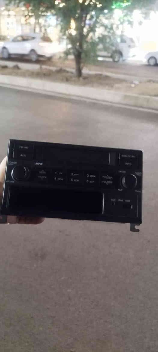 السلام عليكم اطار كيا ريو خليجي للبيع + مسجل المسجل مال حاويه اشتريته وطلع مال اكسنت ف ميكعد صحيح

مكان بغداد كراده ***********
