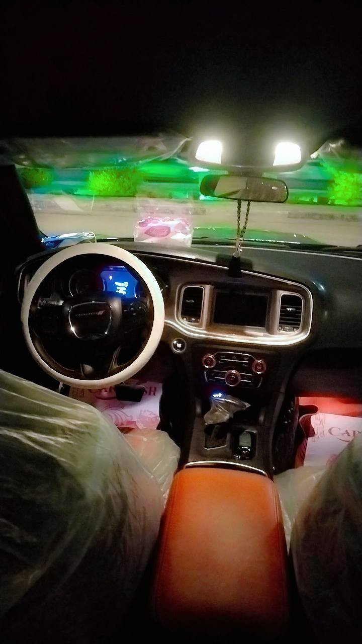 سلام عليكم جارجر للبيع 2019 فول عده الفتحه السياره جاهزه مابيه نقص ما تصرف عليه ربع السياره جاهزه من كلشي حادث السياره جاملغ وبنيد للستفسار اتصل *********** مكان السياره كربلاء
