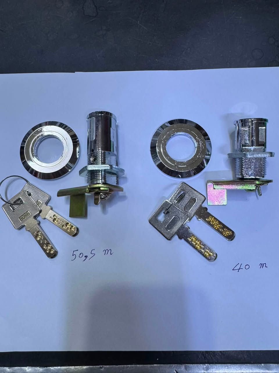 -أنواع كيلونات قاصات وجوزات القاصات 
-
🔑 حارث البغدادي للمفاتيح والريمونتات  ومكائن قص المفاتيح
✅ البيع بالجملة والمفرد
أسعار مناسبة وجودة مضمونة وخدمة توصيل سريعة.
للاستفسار❗️❗️وتساب
(0770451289)
العنوان ❗️❗️بغداد شارع الرشيد مقابل سوق الصفافير


**إذا كنت صاحب هذا الإعلان وتريد حذفه لأي سبب، رجاءا أرسل رسالة إلى الدعم الفني**