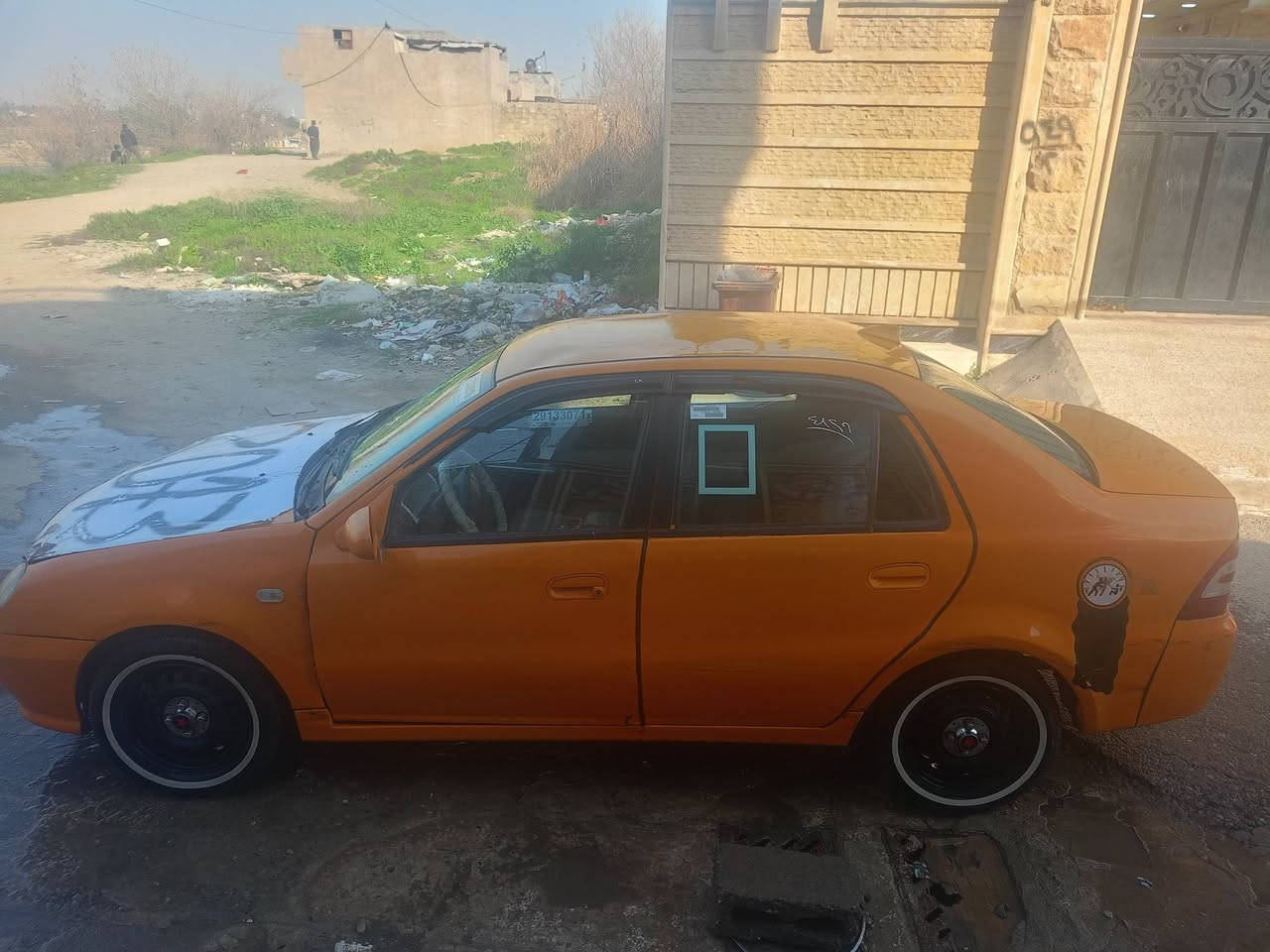 سيكي 2013 كصه حديث
هيئة غرامات صفر
محرك كورلا شديته جديد
كاربون بانزين الكتروني
السيارة يرادلها ترتيب شوي
سعر 35$
***********
***********
