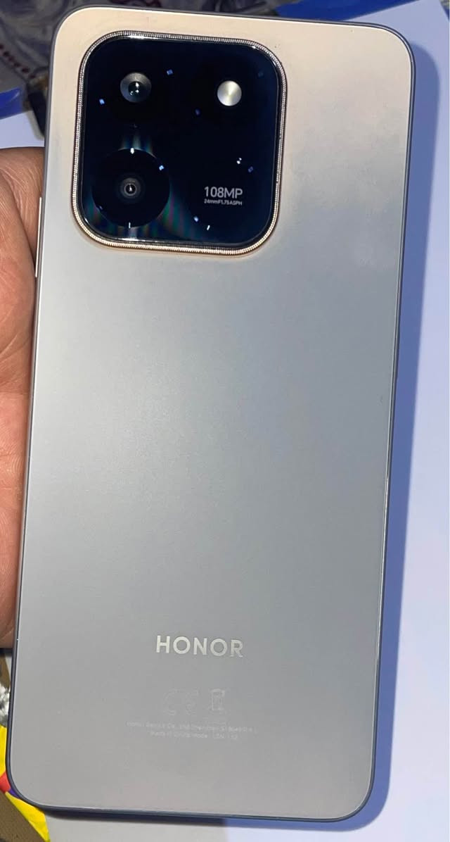 تلفون مستخدم اخو الجديد جدا قليل خدش واحد مابي ذاكره 256 والرام 8+8 مكاني كربلاء حي النواب قرب اسواق برتقاله خاص موجود عين التمور, كربلاء


**إذا كنت صاحب هذا الإعلان وتريد حذفه لأي سبب، رجاءا أرسل رسالة إلى الدعم الفني**