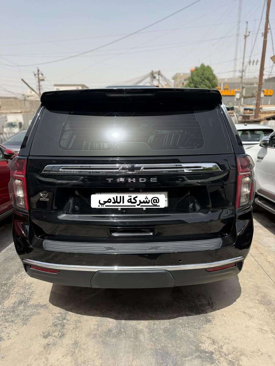 السلام عليكم 
تاهو 2023 ls بجم البرايمر
بيها باب صبغ والسونار مرفق وياها 
كير مكينة مكفولات 
ماشية 64 الف 
سعرها 40 الف دولار وبيها مجال بسيط 
رقمها مرتب 
للاستفسار اكثر:***********
مكانها معارض النهضة شركة اللامي
