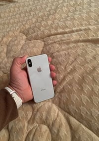 آيفون اكس • ٦٤ • فيس ايدي متوقف