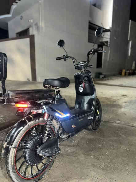 مطور شحن 5بطريات كلشي شغال السعر 225
***********
