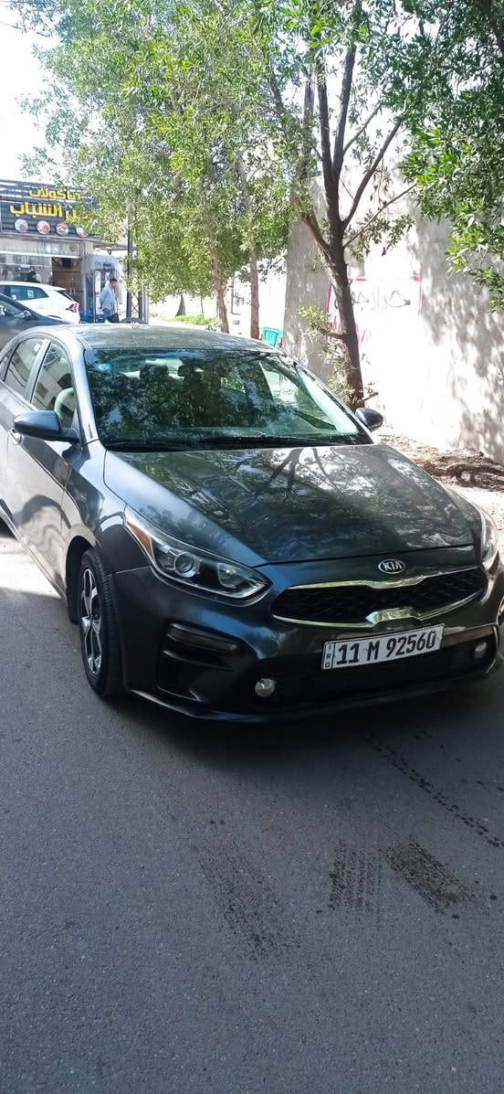 السلام عليكم 
فورتي للبيع موديل 20 لون فيلي تبديل جاملغ وبنيد كير at ومحرك 2000 دوش ماشيه 64 الف ميل
للاستفسار الاتصال على الرقم 
*********** واتساب 
ملاحظة. اخوان اني مكلف بلنشر
مكان السياره الكرخ الرساله
