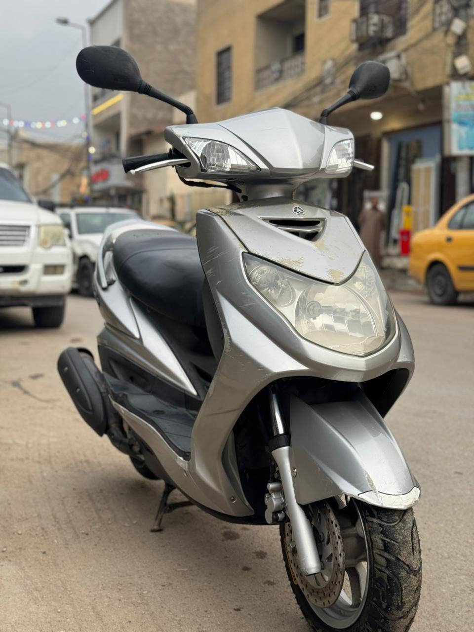 إسلام عليكم اخوان دراجه سكنس فحل نوزل خطين ياباني قبق نفخ ستان كهرباء ماشيه ٤١حقيقي سويجات ثنين دراجه كفاله عامه من كلشي ضمان مكينه وكفر 
مكاني ///بغداد الكريعات 
رقمي ///***********
