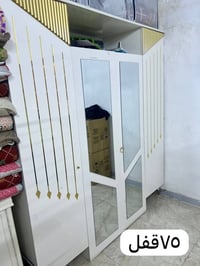للبيع • غرفة نوم • أثاث خشب