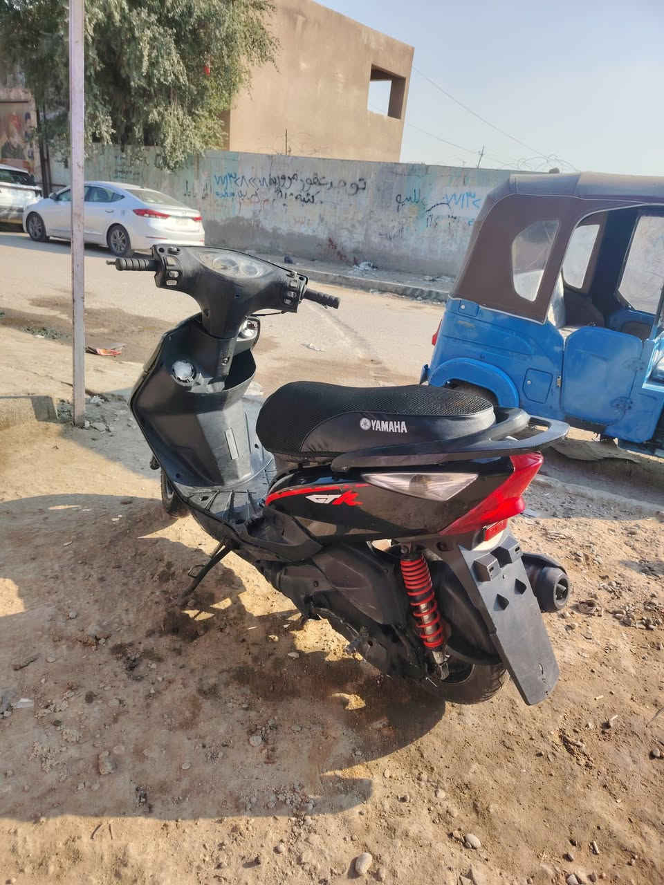 سلام عليكم ماكس ثعلب لبيع ((مكينه بلاديه مامفتوحه شلع معدل طير)) سلف وهندر كله كمله وبلاديه لسعر 550 بيه مجال بصيط مكاني بغداد زعفرنيه لرقم ***********
