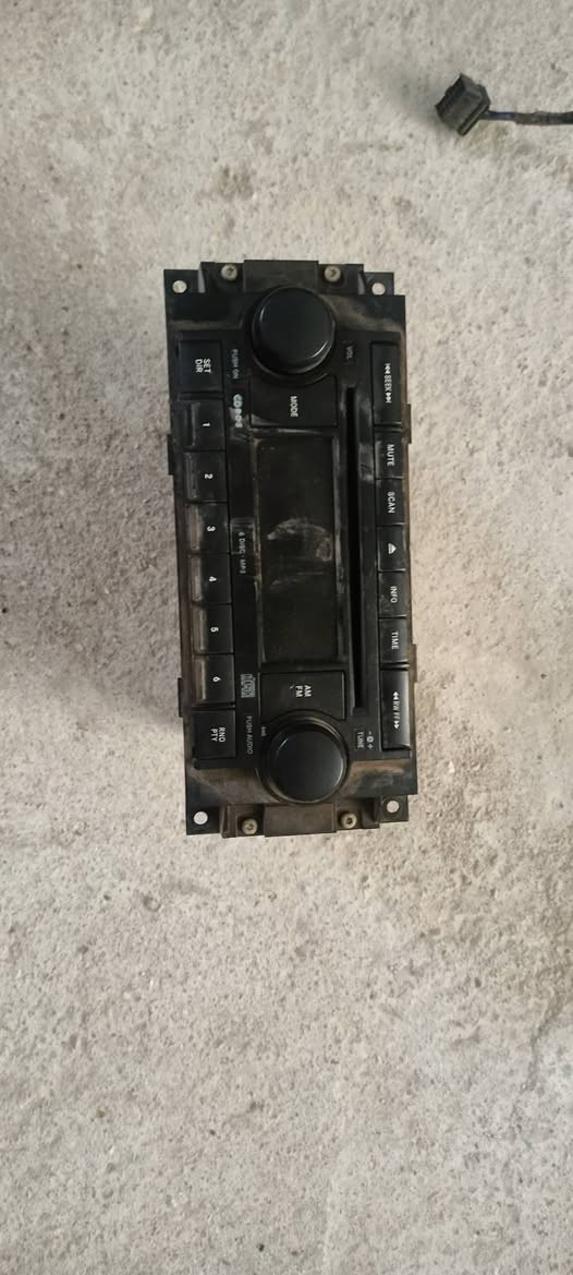 سلاماً عليكم أخون هاي أغراض جيب كمندار كلهن شغالات تجي تفحصهن وتاخذهن مكان كربلاء


**إذا كنت صاحب هذا الإعلان وتريد حذفه لأي سبب، رجاءا أرسل رسالة إلى الدعم الفني**