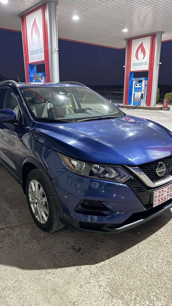 نيسان روگ سبورت 
موديل 2023 SL
فول موصفات داخل كريمي
ضرر _ راس بوند بي شبر صبغ بدون دواخل 
بدون يرباگ  كل سليم 
15 الف ماشي 
سيارة رقم كاتي 
رقم موبايل واتساب 
***********
*********** دهوك, العراق
