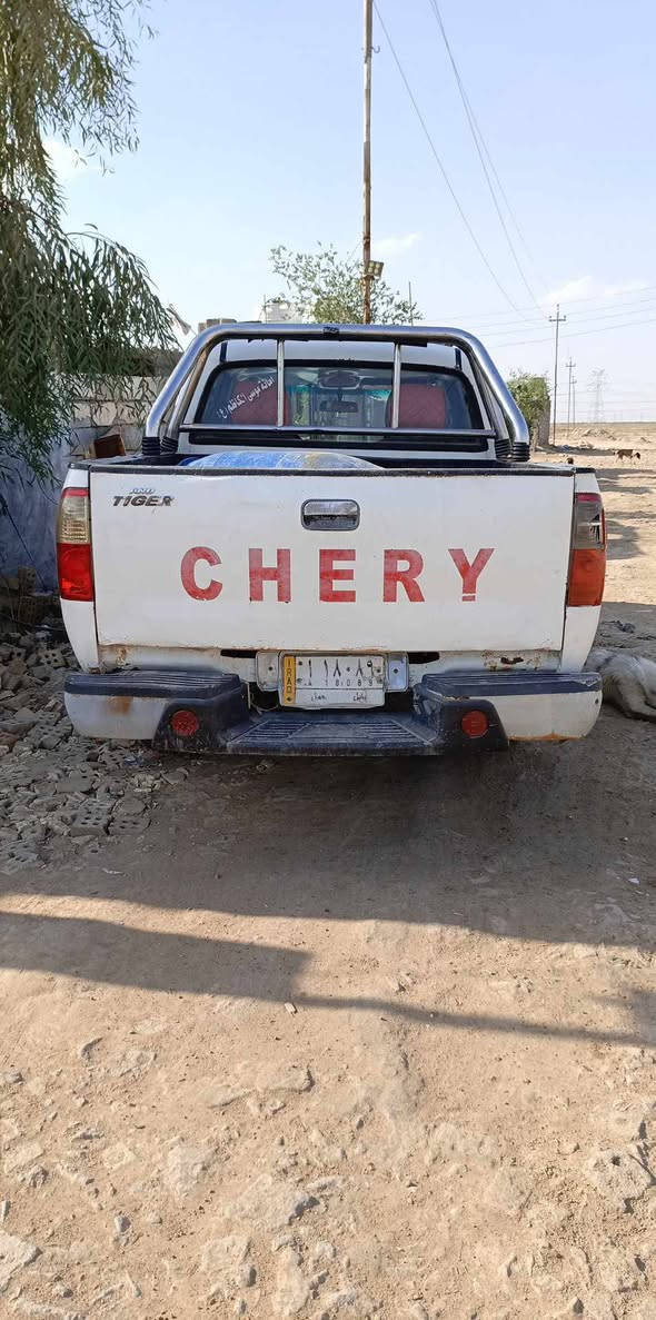 سلام عليكم  سياره البيع بيكم  شيري  موديل 2011 مكينه وكير مكفولات  رقم بابل  بيه ورثه واحد بعد سنه لا تحول  مكان بغداد النهروان  رقم ***********
