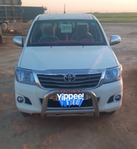 تويوتا هايلوكس • ٢٠١٤ • تحويل مباشر