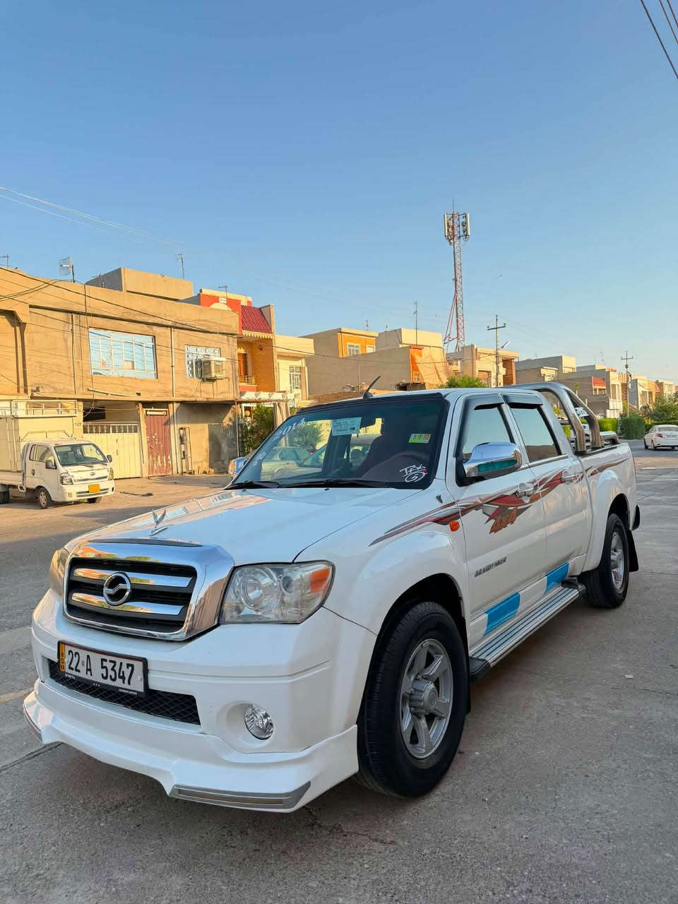 رەقەم تەلەفۆن (***********)
گراند تایگەر مۆدیل ٢٠١٤ گێر و مەکینە قەزافی بیلادی  چوار جام کارابا ئاوێنە کارابا ABS دەبل ئێرباگ تەبرید مەرکەزی شاشە ئایپاد ناو سوور ناو فۆرمیکە بەناو کردن و غەرامە بەشەرت سەنەوی و فاحس و هەزە رەقەم هەمووی نوێیە گێر و مەکینە بەشەرت دوو بی سبوغ تەنها ئەو دوو جێی نیشانم کردووە نرخ ٨٧ وەرەقە و مەجال أربيل, العراق
