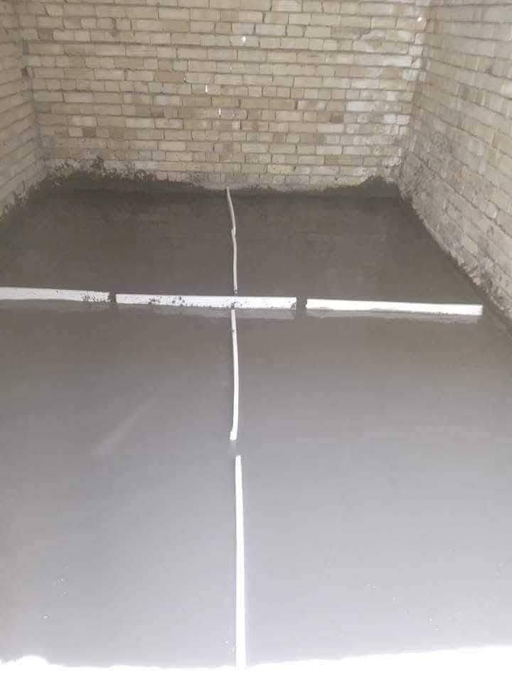 السلام عليكم
ضمن عمل المقاولات مع مهندس مساحه وتحديد موقع جي بيس لخارطه ١٠٠ متر و ٤٠٠ متر كماموضح بل جي بيس 
دفن الارض 
وحدل الارض 
وصب شريطي ثم  نضع الخارطه البناء
تزفيت البتلوو ماده القير 
نستمر بل عمل حتى اكمال البيت ومن الله توفيق 

عنوان مكتب النجف الاشرف ناحيه العباسيه اقرب نقطه داله مستشفى العباسي تواصل معنا *********** علاء الابراهيمي
