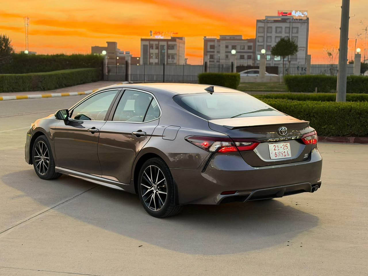 السلام عليكم 
كامرى 2024 AWD 
السعر :178ومجال قليل 
عداد المسافة :الف 
ملاحظة السيارة : چاملغ و حافه البوند صبغ بدون دواخل 100% 
سياره معنى كلام زيرو دينار مصرف ما بيها ✅

كافه الرباگات سليمه 100%🛑 

المواصفات : SE
‏‎شاشة   
‏‎كاميرة
اوتو هولد (𝐀𝐮𝐭𝐨 𝐇𝐨𝐥𝐝)  
اوتو ستارات (𝐀𝐮𝐭𝐨 𝐒𝐭𝐚𝐫𝐝)
اوتو ستارات (𝐀𝐮𝐭𝐨 𝐒𝐭𝐨𝐩)
رادار امامي (تحديد مسار)
‏‎رادار جانبي (نقاط عمياء)
‏‎رادار خلفي (التحذير من الاصطدام)
‏‎حساسات امامي
‏‎حساسات خلفي 
نظام (𝐄𝐜𝐨)
نظام (𝐍𝐨𝐫𝐦𝐚𝐥) 
نظام (𝐒𝐩𝐨𝐫𝐭)
تحكمات  استيرن
كشنات كهربائي 
تبريد لمس
لايتات (𝐋𝐞𝐝) ليد زينون بيلادي
بكلايتات (𝐋𝐞𝐝) ليد بيلادي
ويل كروم 
وبعد هواية مواصفات…
‏‎تفاصيل اكثر الاتصال علی ارقام التاليه  
𝐖𝐡𝐚𝐭𝐬𝐀𝐩𝐩-𝐕𝐢𝐛𝐢𝐫
☎️***********

عنوان📍عقره اكر, نينوى
