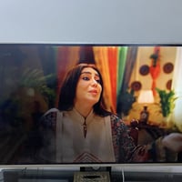 للبيع شاشة سمارت حجم 55 نوع i Box بيها الليدات جهة اليسرة ضعيفه كما مو...