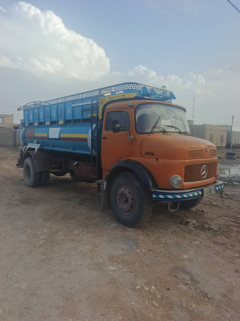 سلام عليكم  ابردين للبيع عشره طن مكفوله كفاله عامه رقم انكليزي شاصي ومحرك شرط الاستفسار ***********
