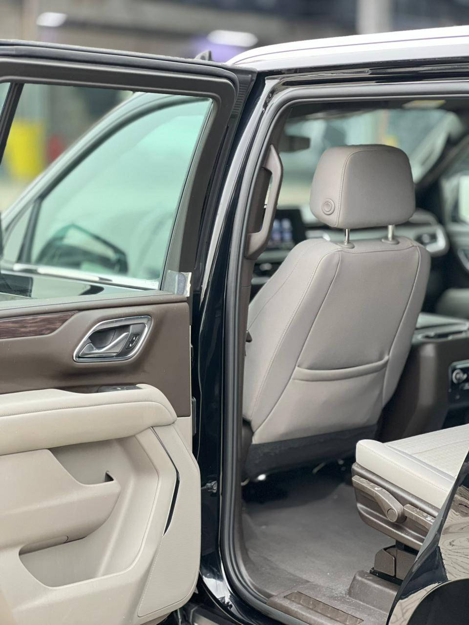 تاهو Ls 2023 وكاله المنصور 
ماشيه 40 الف 
كفاله من الصبغ 
ثلاجه 

مكاني بغداد المنصور 
***********
السعر 43،800
