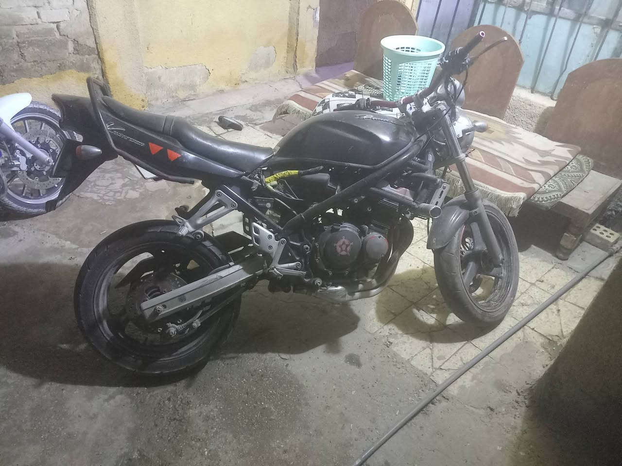 بيع  سعر خاص و مراوس حسب لقناعه


**إذا كنت صاحب هذا الإعلان وتريد حذفه لأي سبب، رجاءا أرسل رسالة إلى الدعم الفني**