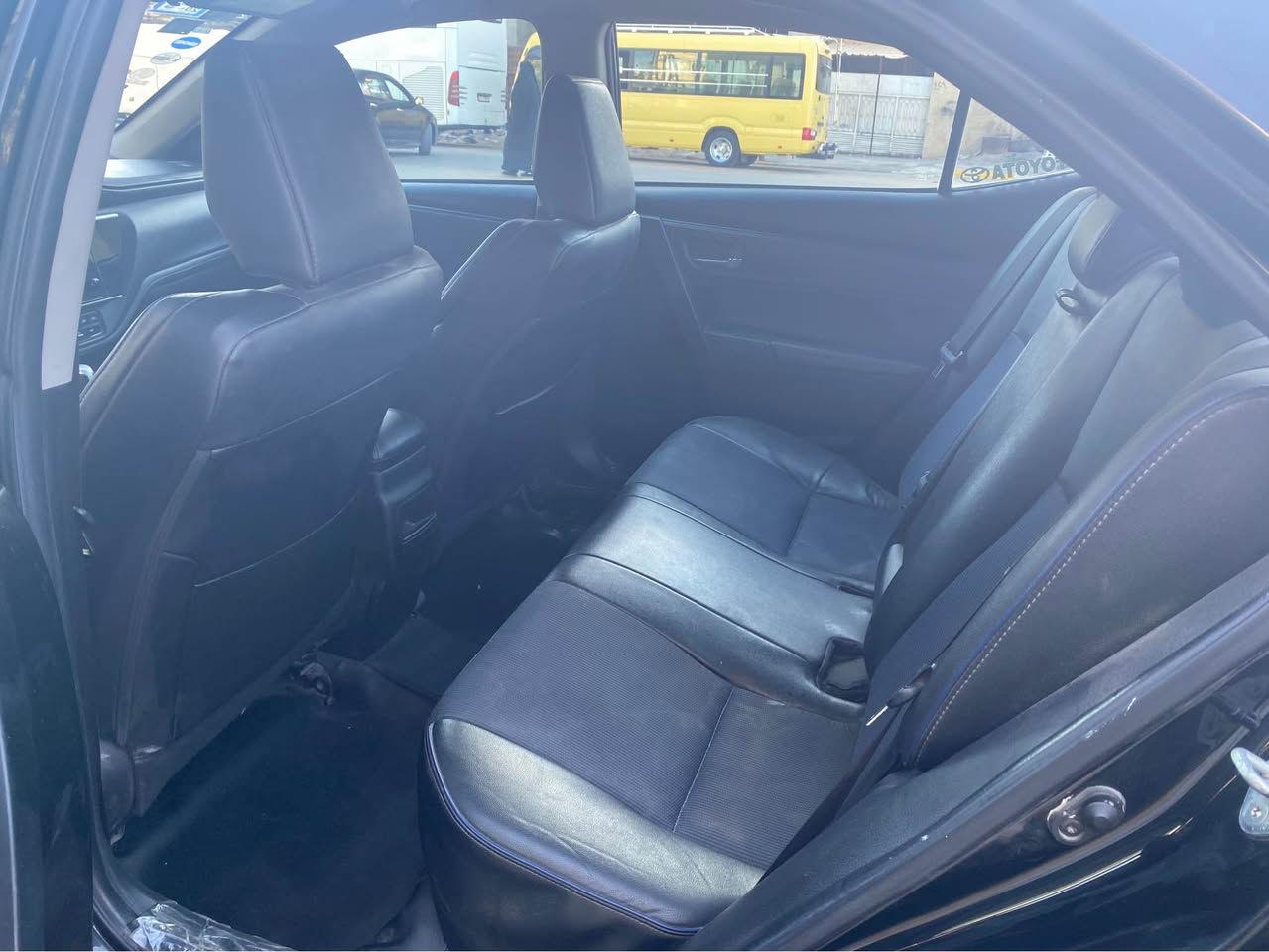 السلام عليكم كورلاة موديل 2019 رقم بغداد الرقم الدولي سيارة جديدة مناقصهة شي فول عدة البصمة والفتحة ماشية 108 ميل الحادث جاملغات خلفية وجاملغ امامي وبنيد نفسهم ما مبدل السيارة حيل نضيفة باسمي السعر 132 وبيهة مجال مكاني بغداد الكاضمية او الصالحية رقم التليفون *********** بغداد, العراق
