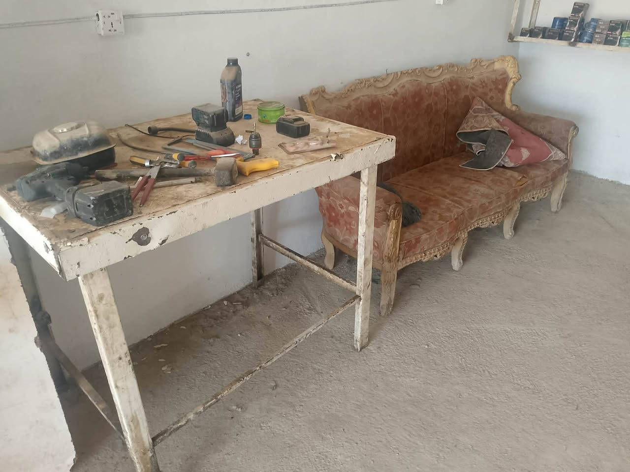 غراض بنجرجي وتبديل دهن
للبيع .
خالعه بنجر .
بطل هواء .يشتغل بانزين .كهرباء
رفوف عدد..٣ الطول ٣ونص وارتفاع مترين .عده مال صباين ولقم كاملة ميز حديد رنبات حديد شغل ممتاز طول ٤ونص .
دريل شحن ودريل هواء براميل عدد٢ واحد بي دهن بي نص دهن .قطعه حديد طولها ٥ متر ارتفاعه متر ونص تقريبأ.براد ماء
رقم الهاتف ***********
