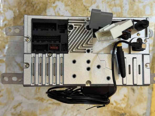 السلام عليكم شاشه نيسان سني هندي للبيع تدعم ابل كار بلي خرائط يوتيوب وجميع التواصل الاجتماعي 
مع الكامرا السعر 100 وبيها مجال 
مكاني المنصور 

***********
