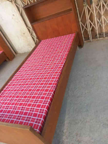 جرابي ام. المكتبه مستعملات. سعر الوحده. 110 وبيه مجال العنوان بغداد الكرخ تقاطع درويش البياع شارع البداله الانتصارسوق اميمه فرع مجمع الرازي ع اليمنه منتصف شارع ع اليسرى خلف مي اور
***********
*********** بغداد
