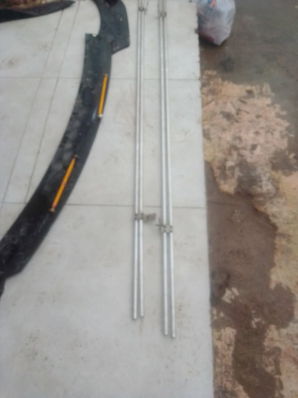 بۆری ژێر دۆسی نیسان سەنی لەگەڵ تاقم سپۆڕتی دواوەو پێشەوە بۆ فرۆشتن نرخ50هەزار***********
