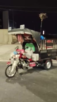 توكتوك • وصف فاضي