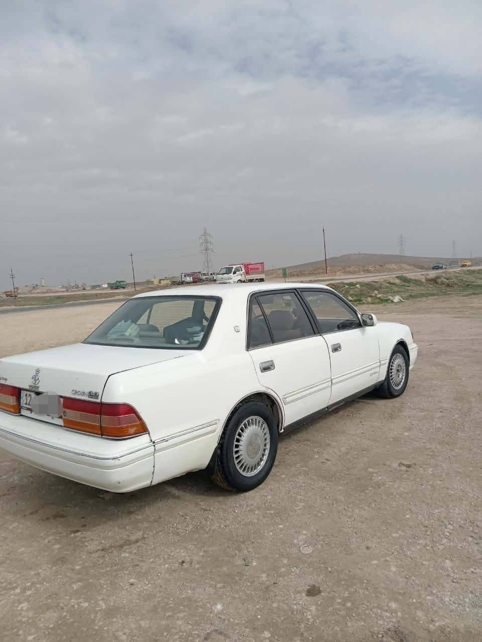 ارنب رأس الثور كير عادي مديل 98 رقم نينوى جديد السنوية الى نهاية2027 وارد خليجي المرغوب شرط ايسر بلاد مامحور محرك 2500 صبغ حزام جمالية فقط وبيها ضربة بسيطة بجاملغ الخلفي تجاه السايق باتري جديد طخم جديد تواير جدد كهربائيات كلها شغالة حار بارد جهاز ريمونت حتى صندوق يفتح عن بعد السيارة جاهزة ترايك وين ماتريد نشاط فول بيها بعض الملاحضات البسيطة وعدنا وكالة من الشرعي تريد تحويل تريد وكالة السعر 85$ / ***********
