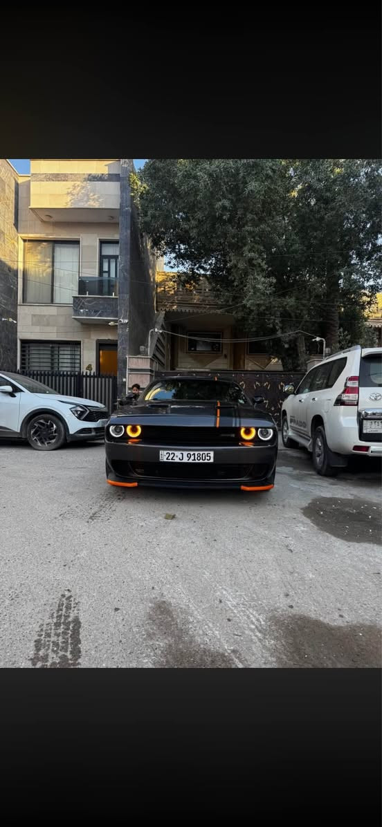 جالنجر فور ويل  sxt

موديل 2022

بصمه تشغيل 

بصمه ابواب 

كش سائق كهرباء  

شاشه لمس 

شاشه اعطال 

تحكمات بالستيرن 

لحيه اماميه 

كاميرا 

دفيوزر 

كزوز ريمونت

حادثها شبر بل جاملغ فقط جاملغ

بدون ايرباك صور الحادث بل منشور

رقم اربيل وكاله تحويل بل خدمه

مكانها بغداد زيونه

السعر 178$$$

للتواصل *********** بغداد, العراق
