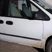 دوج ١٩٩٦ ابيض رقم أخضر شرط التحويل حلوه وجاهزه كير محرك طخم تايرات كهر...
