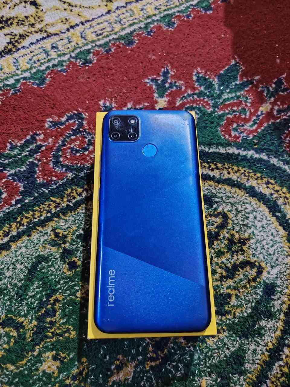 السلام عليكم نقال c12ريلمي نضيف مال بيت غراض مالته كيبل معه كارتون العنوان الجزيرة الفيحاء قرب جسر خالد اتصل على هاذا الرقم ***********
